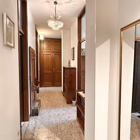 Sailor House شقة أرونا